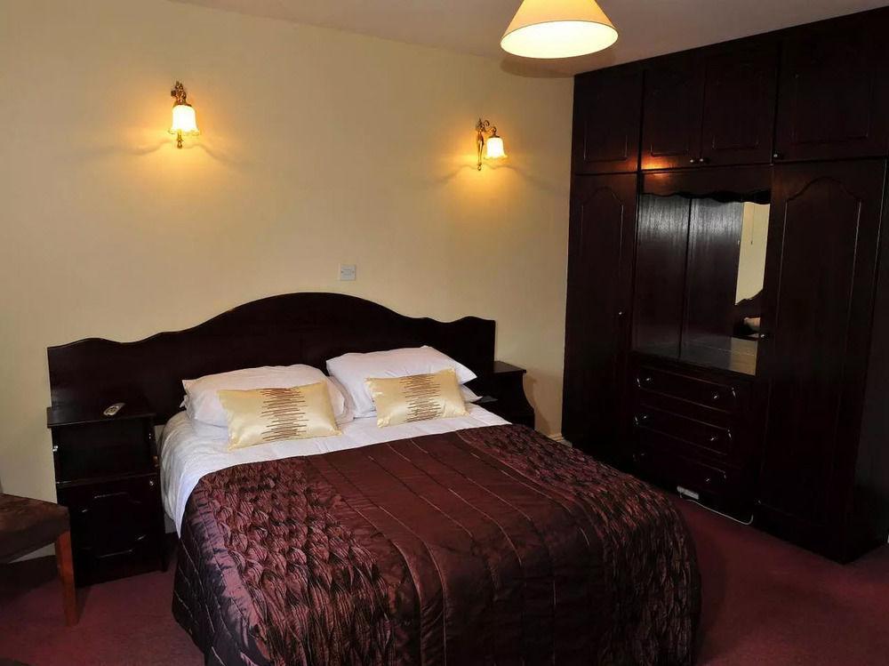 Dundrum House Hotel, Golf & Leisure Resort ภายนอก รูปภาพ